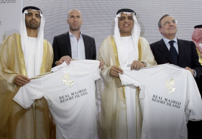 Real Madrid má nového sponzora, spoločnosť Fly Emirates