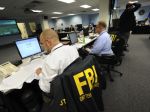 Otec zabitého mladíka v USA žiada vyšetriť konanie FBI