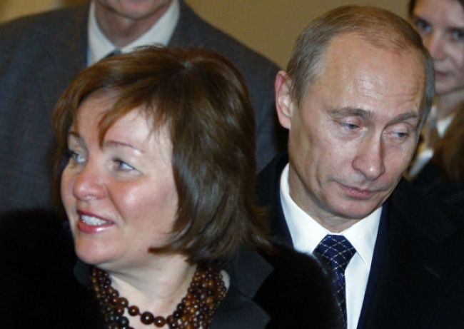 Vladimir Putin sa po 30 rokoch rozvádza s manželkou