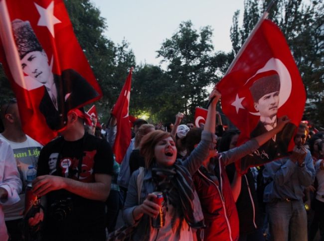 Moja trpezlivosť má hranice, varuje turecký premiér Erdogan
