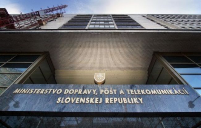 Tender na elektronizáciu služieb v doprave bol diskriminačný