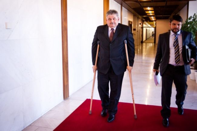 Minister Ján Richter začína po operácii s rehabilitáciou