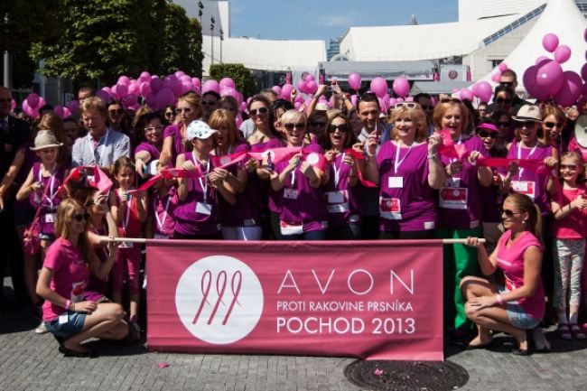 V Bratislave sa pochodovalo proti rakovine prsníka