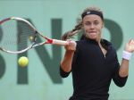 Karolína Schmiedlová zvládla vo Wimbledone úvodný zápas