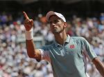 Video: Novak Djokovič zabával divákov, imitoval Šarapovovú