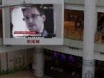Hongkong sa bráni, USA poplietli Snowdenovi stredné meno