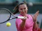 Jelena Jankovičová v Paríži pozametala kurt s Hamptonovou