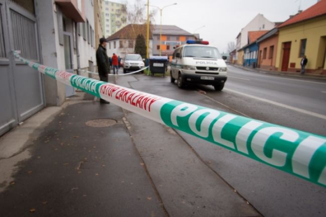 Strelec zo Zvolena ostáva vo väzbe, neodvolal sa