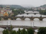 Hladina Vltavy klesá, sever Čiech trápi stúpajúce Labe