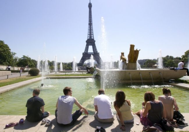 Miera nezamestnanosti vo Francúzsku sa stále šplhá hore