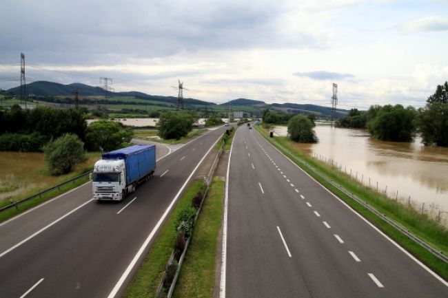 Iba dve štátne akciovky v rezorte dopravy vykázali zisk