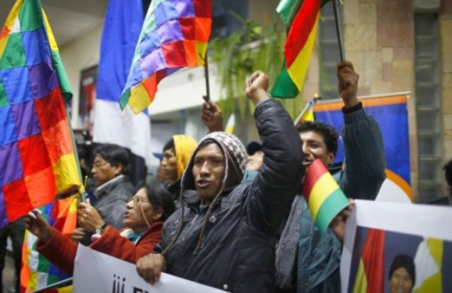 Bolívijskí poslanci navrhnú vyhostiť západných veľvyslancov