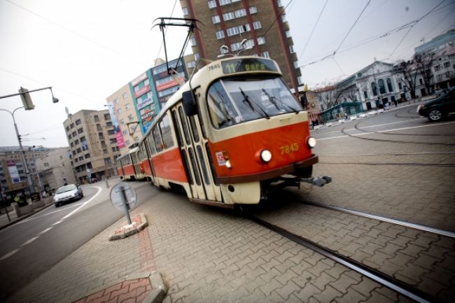 Prvá električka do Petržalky vyrazí o dva roky