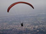 Peter Burian rokoval s Iránom o zadržaných paraglajdistoch