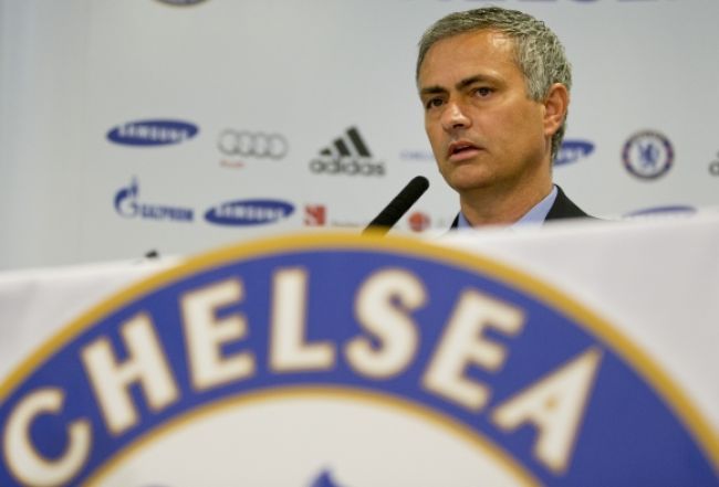 Tréner Mourinho chce s Chelsea predvádzať atraktívnu hru