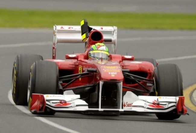Ferrari naďalej dôveruje svojmu jazdcovi Massovi