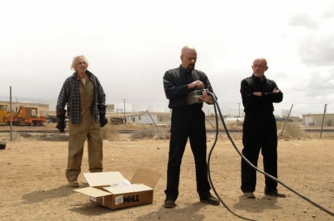 Poslednú epizódu seriálu Breaking Bad premietnu na cintoríne