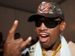 Výstredný Dennis Rodman predstavil vlastnú kolekciu vodky
