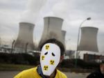 Aktivisti Greenpeace vnikli do jadrovej elektrárne
