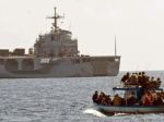 Maltská stráž zachránila desiatky migrantov z deravej lode
