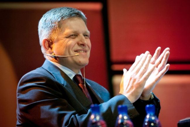 Robert Fico zaplatí konkurz firmy, ktorá dlhuje na mzdách