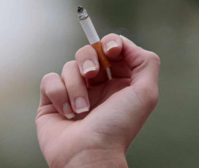 Mentolové cigarety sú podľa FDA nebezpečnejšie ako obyčajné