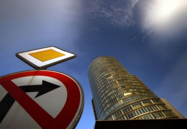 Slovenské banky žmýka odvod najviac v EÚ, končia v mínuse