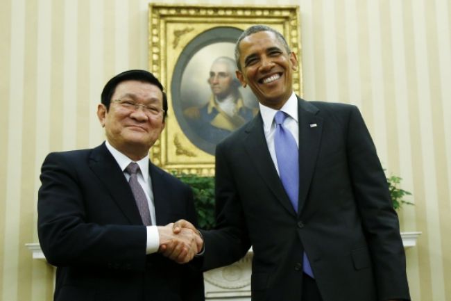 Vietnamský prezident ukázal Obamovi list od Ho Či Mina