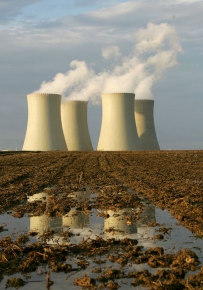 Americká banka chce sponzorovať českú jadrovú elektráreň