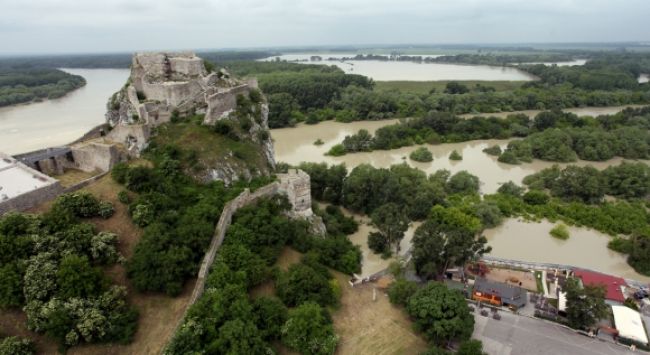 Bratislavu vyšli povodne na takmer 400-tisíc eur