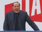 Som nevinný, povedal Berlusconi davu svojich priaznivcov