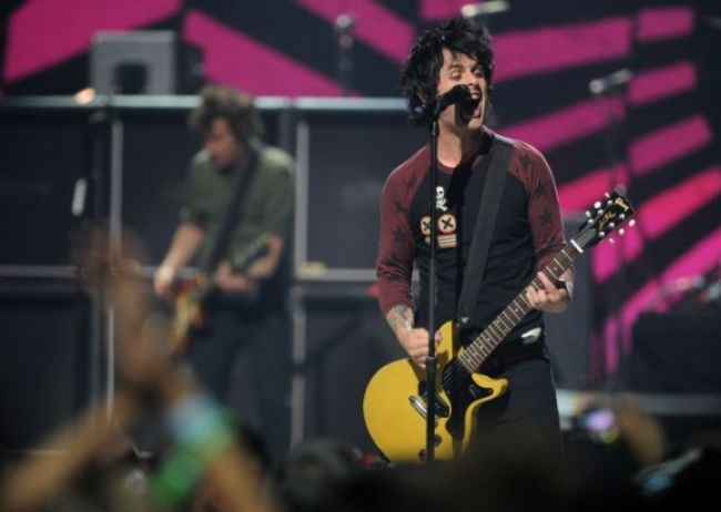 Green Day vydajú dokument Cuatro! na DVD