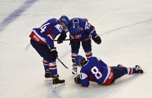 Slovenskí hokejisti utŕžili debakel, so Švédmi prehrali 0:11