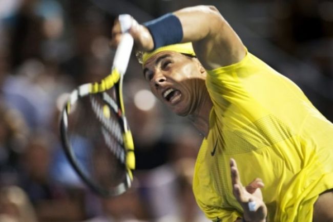 Video: Rafael Nadal trafil Djokoviča do tváre