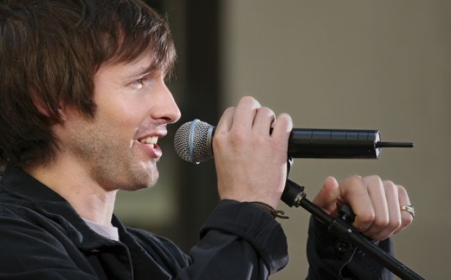 James Blunt vydá v októbri nový album Moon Landing