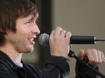 James Blunt vydá v októbri nový album Moon Landing