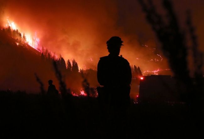 Idaho ničia požiare, oheň ohrozuje aj obytné domy