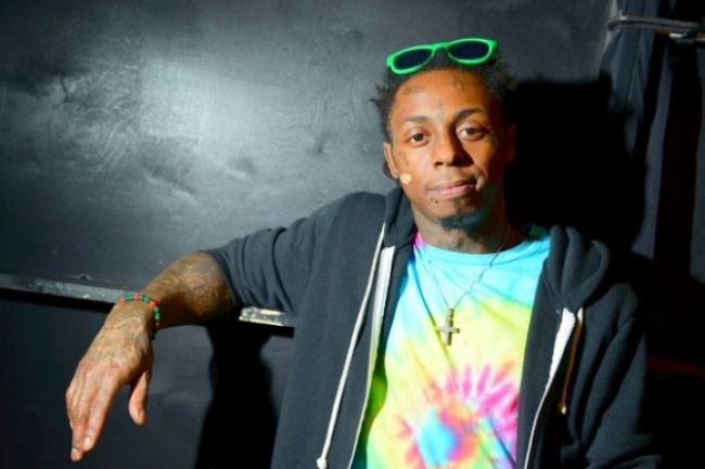 Lil Wayne plánuje tento mesiac vydať mixtape Dedication 5