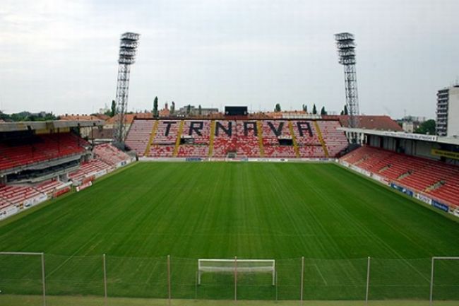 Časť popola brankára Geryka rozsypali na trnavskom štadióne