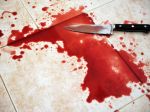 Tragická hádka, muž vykrvácal po bodnutí nožom