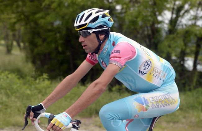 Vincenzo Nibali je novým lídrom Vuelty, etapu vyhral Roche