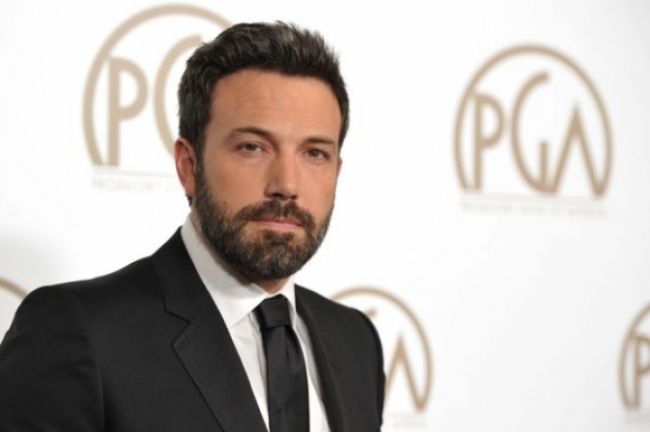 Ben Affleck sa pre úlohu Batmana vzdal réžie dvoch filmov