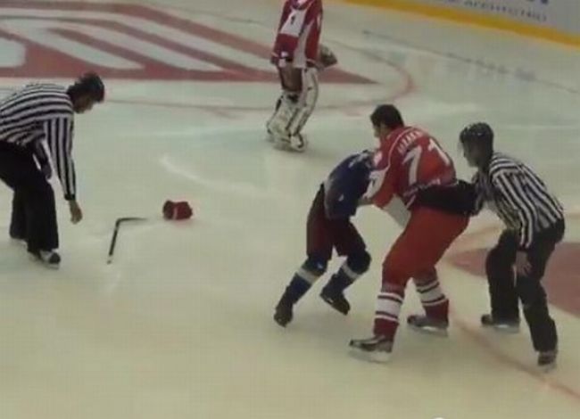 Video: Hviezdny Malkin sa pobil so sedemročným chlapcom