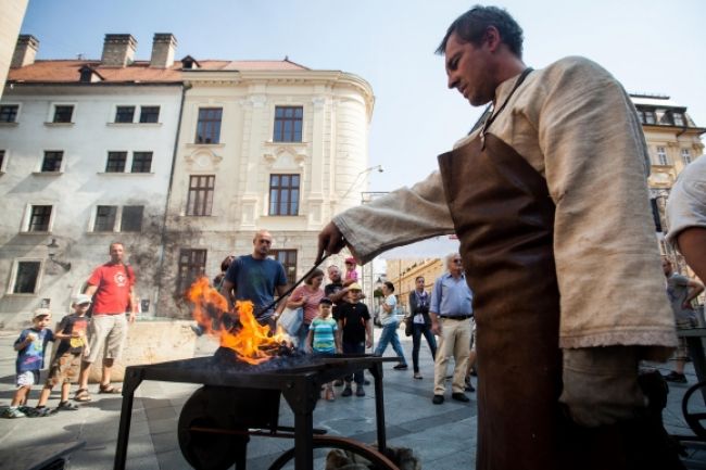 V Bratislave predviedli svoje umenie remeselníci