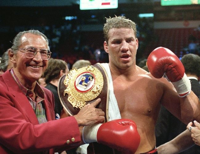 Zomrel bývalý svetový šampión v ťažkej váhe Tommy Morrison