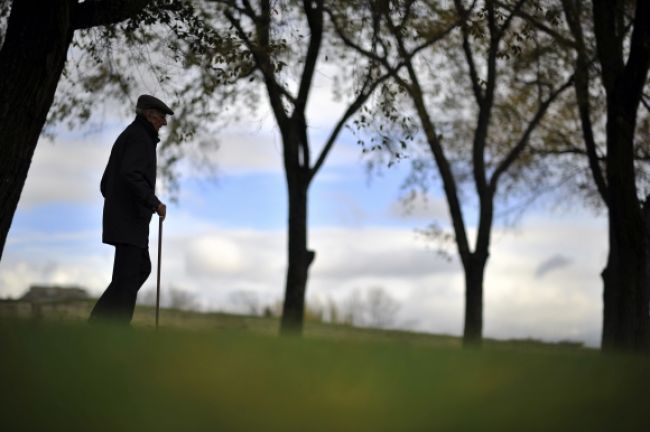 Tínedžer okrádal dôchodcov, pribudlo mu obvinenie