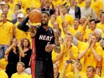 LeBron James vstupuje do sveta sitkomov, bude producentom