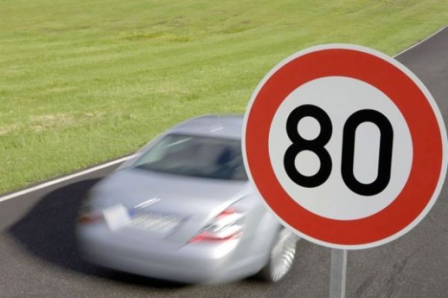 Európska únia chce montovať obmedzovače rýchlosti do áut