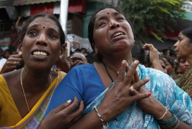 V Indii pretrvávajú etnické nepokoje, vyžiadali si 28 obetí