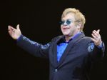 Elton John zahrá po prvý raz na odovzdávaní Emmy Awards